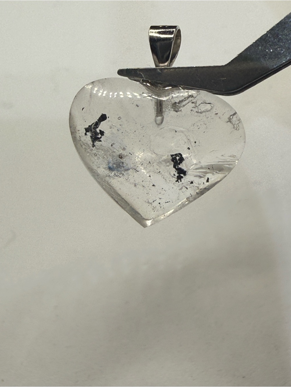 Adorable Enhydro Heart Pendant - Moving Carbon - Picture 5 of 6